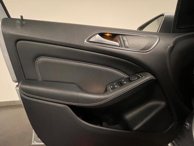 MERCEDES-BENZ Classe B B 180 d  