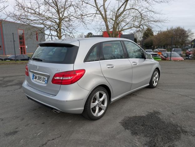 MERCEDES-BENZ Classe B B 180 d  