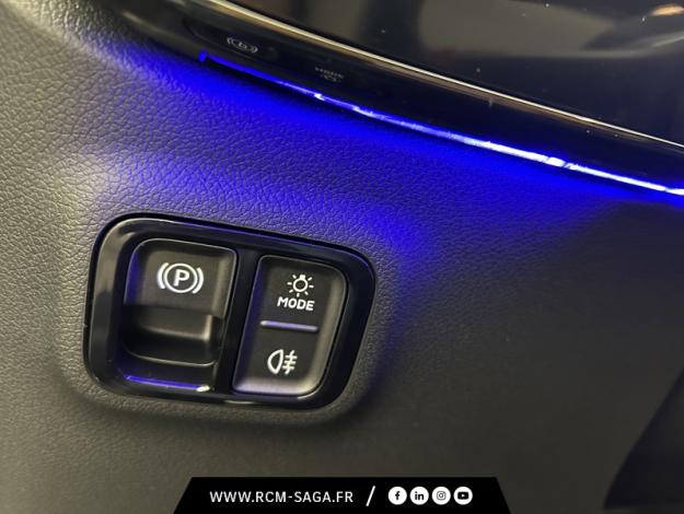 MERCEDES-BENZ CLA Coupé CLA 220 AMG Line  CLA 220 AMG Line