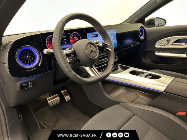 MERCEDES-BENZ CLA Coupé CLA 220 AMG Line  CLA 220 AMG Line