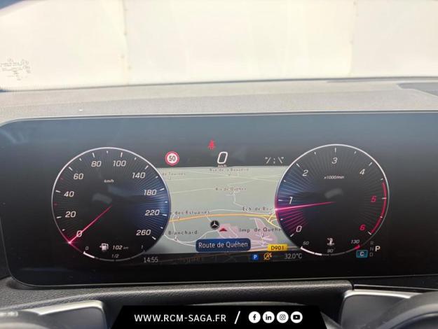 MERCEDES-BENZ GLB 200 d AMG Line  GLB 200 d AMG Line
