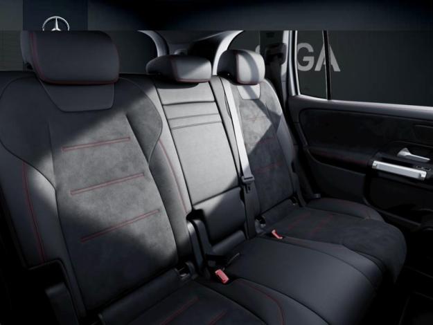 MERCEDES-BENZ GLB 200 d AMG Line  GLB 200 d AMG Line