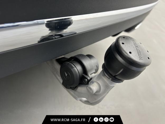 MERCEDES-BENZ GLA 200 d AMG Line  GLA 200 d AMG Line