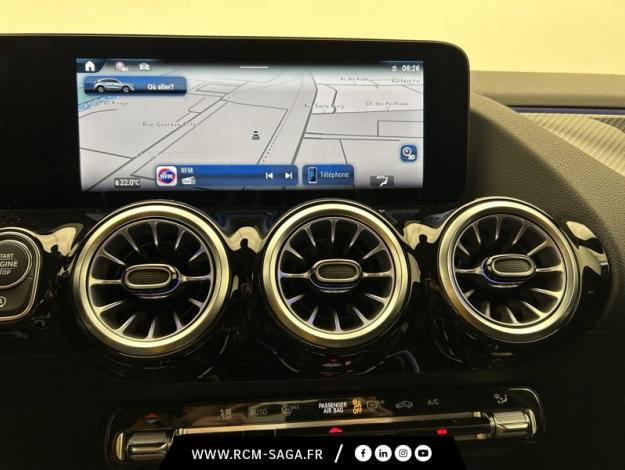 MERCEDES-BENZ GLA 200 d AMG Line  GLA 200 d AMG Line