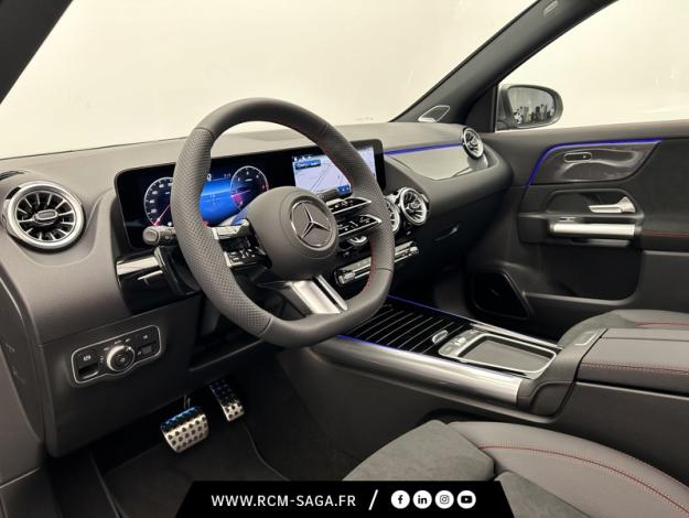 MERCEDES-BENZ GLA 200 d AMG Line  GLA 200 d AMG Line