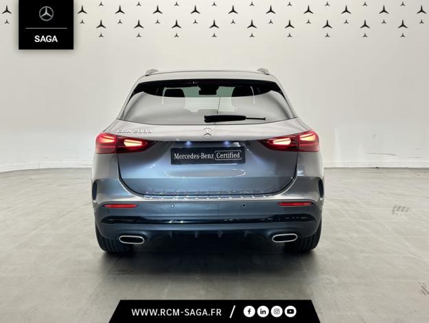 MERCEDES-BENZ GLA 200 d AMG Line  