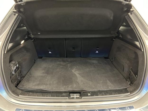 MERCEDES-BENZ GLA 200 d AMG Line  