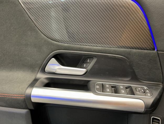 MERCEDES-BENZ GLA 200 d AMG Line  