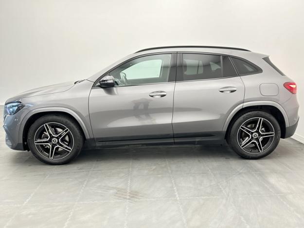 MERCEDES-BENZ GLA 200 d AMG Line  
