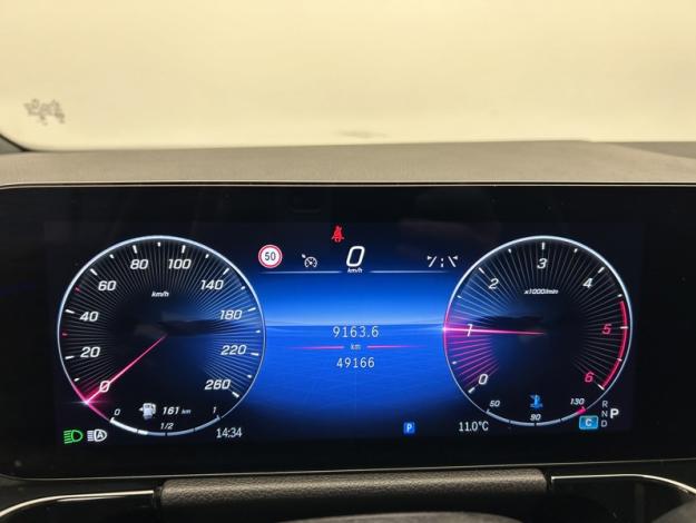 MERCEDES-BENZ GLA 200 d AMG Line  