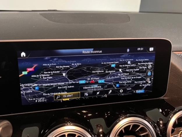 MERCEDES-BENZ Classe B 180 AMG Line Edition  