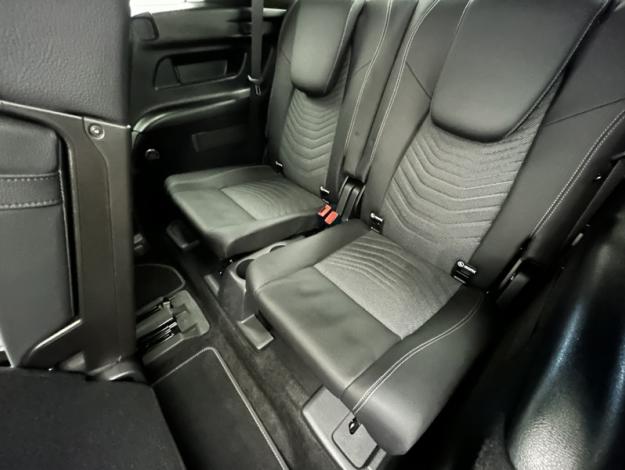 MERCEDES-BENZ GLB 200 d Progressive Line  