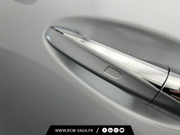 MERCEDES-BENZ GLA 200 d AMG Line  GLA 200 d AMG Line