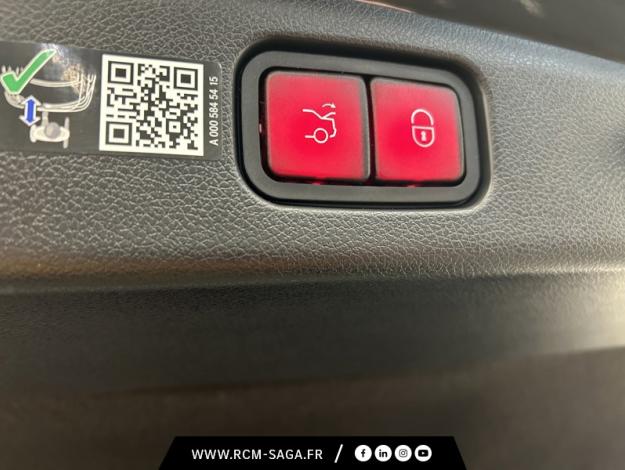 MERCEDES-BENZ Classe E Berline Classe E 220 d AMG Line Berline  