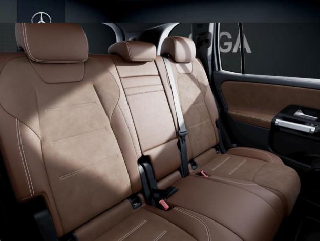 MERCEDES-BENZ GLB 200 d AMG Line  GLB 200 d AMG Line