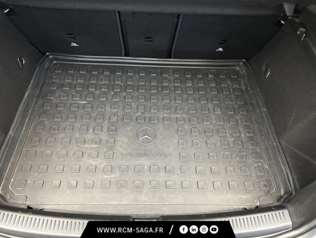 MERCEDES-BENZ Classe A 200 d AMG Line  