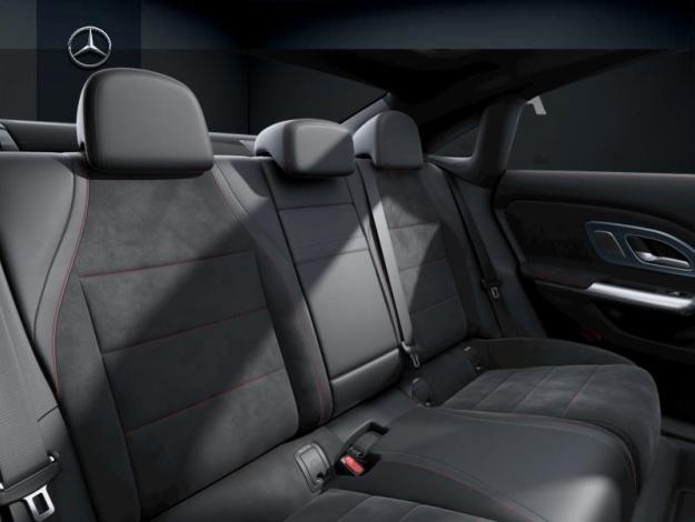 MERCEDES-BENZ CLA Coupé CLA 200 AMG Line  CLA 200 AMG Line