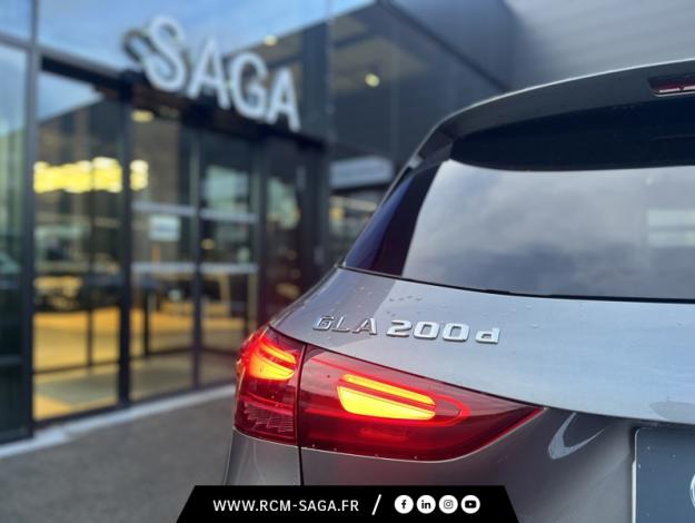 MERCEDES-BENZ GLA 200 d 4MATIC AMG Line  GLA 200 d 4MATIC AMG Line