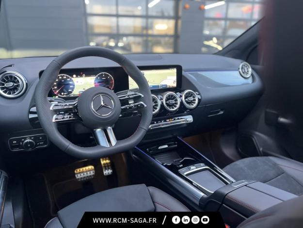 MERCEDES-BENZ GLA 200 d 4MATIC AMG Line  GLA 200 d 4MATIC AMG Line