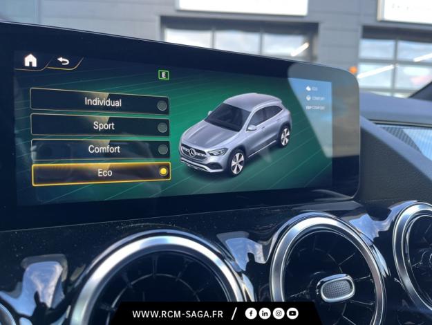 MERCEDES-BENZ GLA 200 d AMG Line  