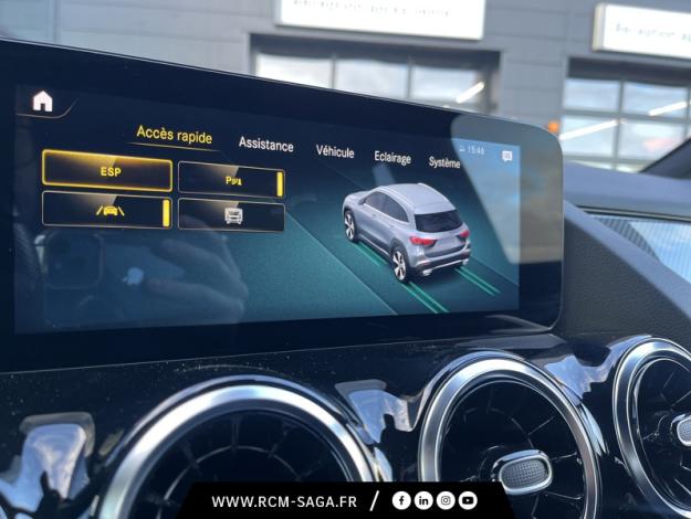 MERCEDES-BENZ GLA 200 d AMG Line  