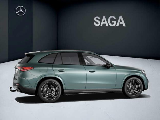 MERCEDES-BENZ GLC SUV GLC 220 d 4MATIC AMG Line  GLC 220 d 4MATIC AMG Line