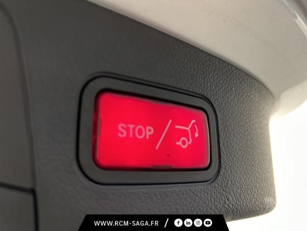 MERCEDES-BENZ GLA 200 Progressive Line  