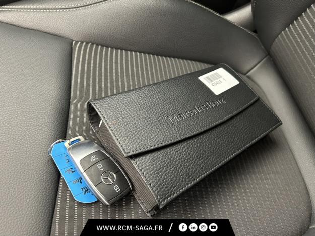 MERCEDES-BENZ GLA 200 Progressive Line  