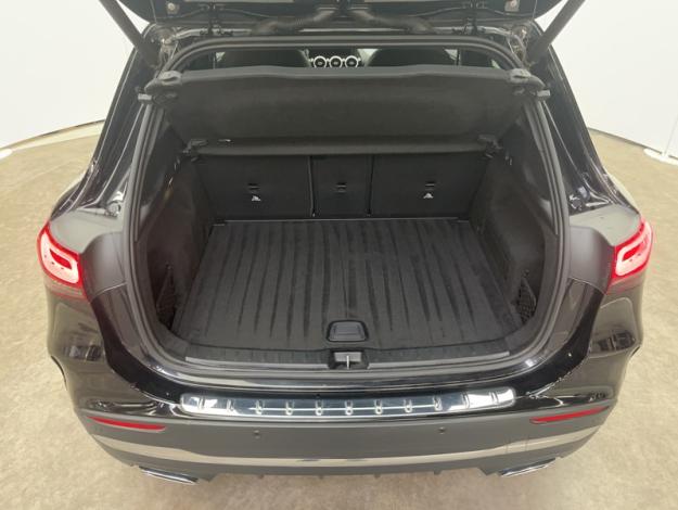 MERCEDES-BENZ GLA 200 d AMG Line  