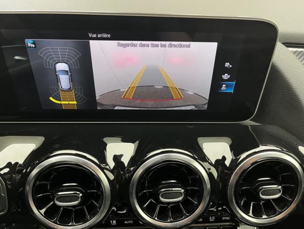 MERCEDES-BENZ GLA 200 d AMG Line  