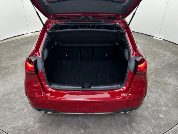 MERCEDES-BENZ Classe A 180 d AMG Line  Classe A 180 d AMG Line