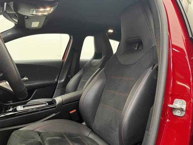 MERCEDES-BENZ Classe A 180 d AMG Line  Classe A 180 d AMG Line