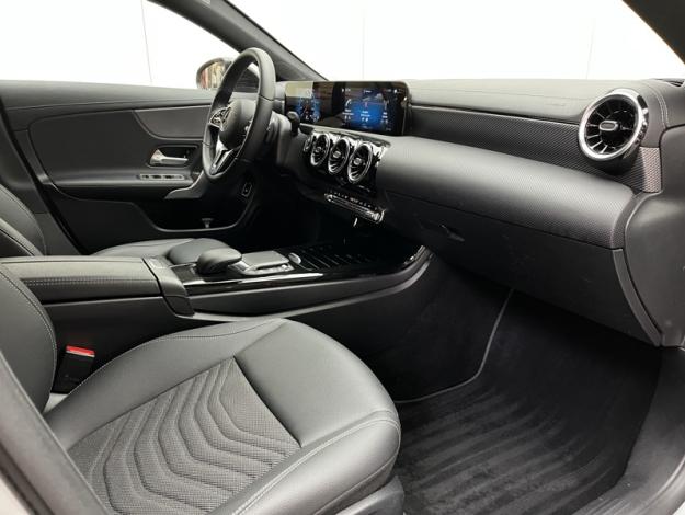 MERCEDES-BENZ CLA Shooting Brake CLA 180 d Shooting Brake Progressive Line  