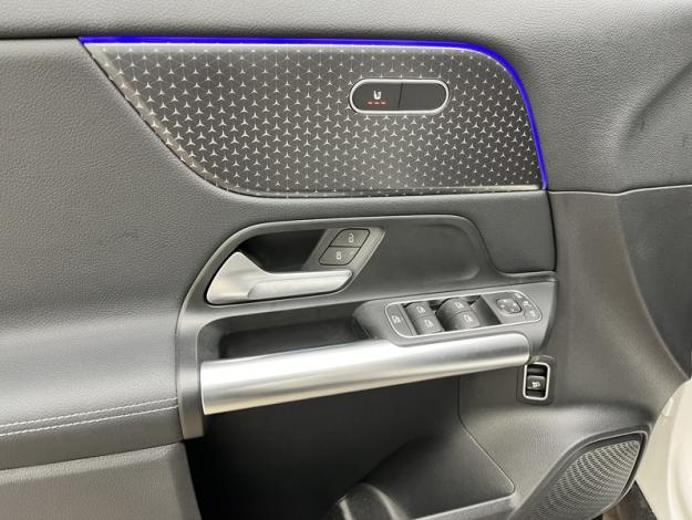 MERCEDES-BENZ GLA 200 d Progressive Line  