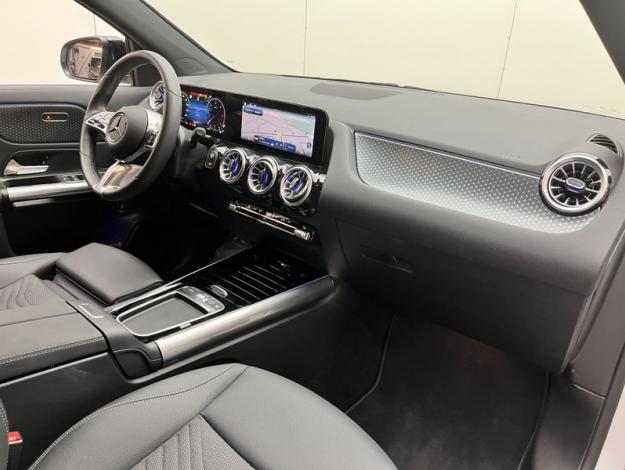 MERCEDES-BENZ GLA 200 d Progressive Line  