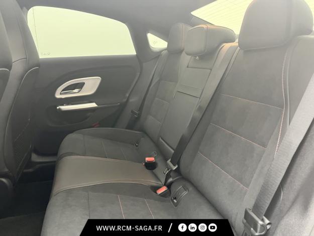 MERCEDES-BENZ CLA Coupé CLA 200 AMG Line  CLA 200 AMG Line