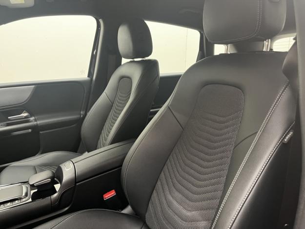 MERCEDES-BENZ Classe B 180 Business Line Edition  