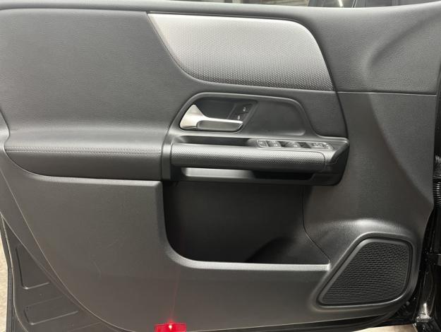 MERCEDES-BENZ Classe B 180 Business Line Edition  