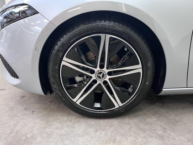 MERCEDES-BENZ Classe A 180 Progressive Line  