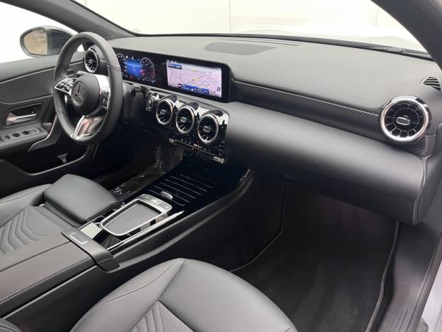 MERCEDES-BENZ Classe A 180 Progressive Line  