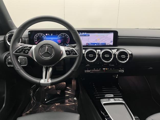 MERCEDES-BENZ Classe A 180 Progressive Line  