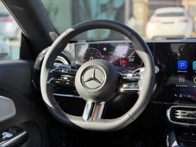 MERCEDES-BENZ CLA 180 140 Years Edition - AMGline  