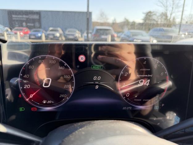 MERCEDES-BENZ CLA 180 140 Years Edition - AMGline  