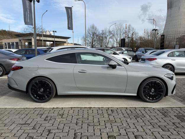 MERCEDES-BENZ CLE 180 AMG Line  