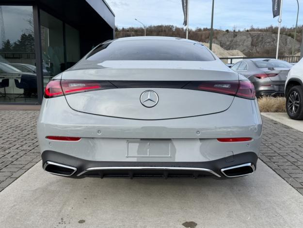 MERCEDES-BENZ CLE 180 AMG Line  