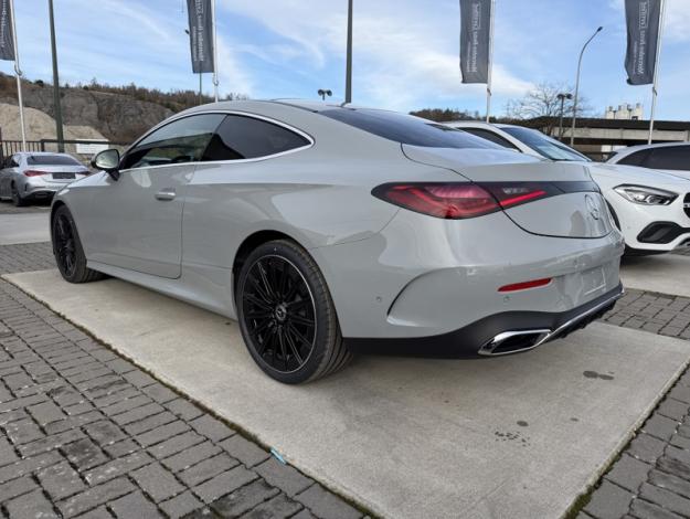 MERCEDES-BENZ CLE 180 AMG Line  