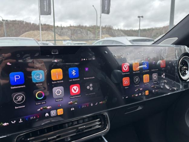 MERCEDES-BENZ CLA 200 AMG Line  