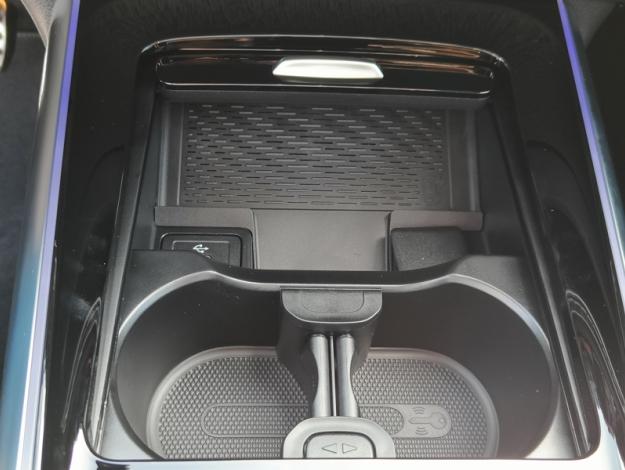 MERCEDES-BENZ GLA 180 Star Edition  