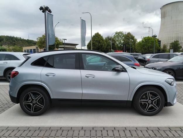 MERCEDES-BENZ GLA-Klasse GLA 180 Off-Roader