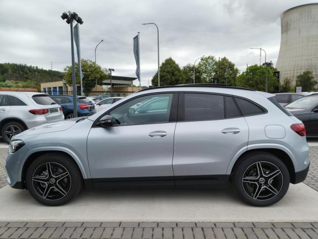 MERCEDES-BENZ GLA-Klasse GLA 180 Off-Roader